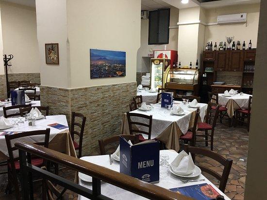 Pizzeria Gennaro 2 Bay Cosimo